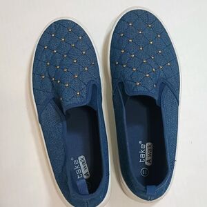 Women's Blue Studded Slip-On Flats